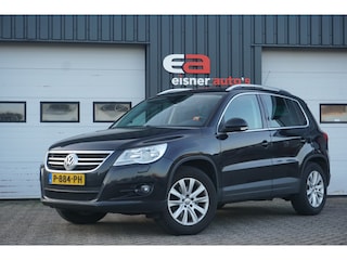 Volkswagen Tiguan 1.4 TSI Comfort&Design | PANO DAK | TREKHAAK | STOELVERW. |