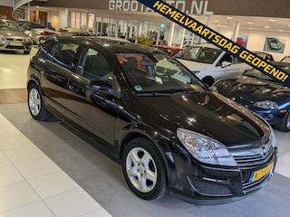 Opel Astra 1.4 Essentia Airco, Cruise Control, Trekhaak, Stuurbekrachtiging