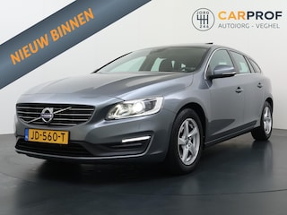 Volvo V60 2.0 D2 Momentum Business Schuifdak Trekhaak Automaat