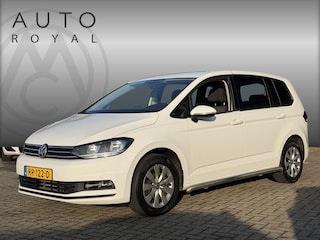 Volkswagen Touran 2.0 TDI SCR Comfortline AUTOMAAT | PARKEER SENSOREN | MULTIMEDIA|AIRCO ECC | CRUISE CONTROL ADAPTIVE | DEALER ONDERHOUDEN | AIRCO/ECC |