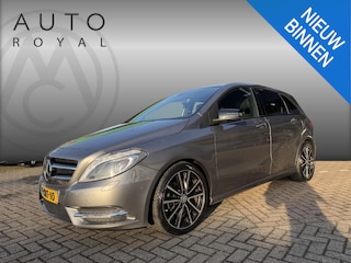 Mercedes-Benz B-klasse 180 Ambition AUTOMAAT| NAVIGATIE| AIRCO/ECC| CRUISECONTROL| PARKEERSENSOREN