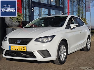 Seat Ibiza 1.0 EcoTSI Style Business Connect | Navigatie via Apple carplay | Cruise Control | Parkeersensoren | Climate Control