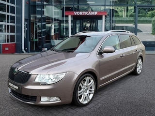 Skoda Superb 1.8 TSI Elegance Business Line LEDER/MEMORY/AFN.TREKHAAK/PDC/STOELVERW