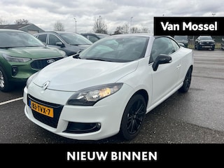Renault Mégane Coupé-Cabriolet 1.4 TCE Monaco GP | Nieuwstaat! | 1e-eigenaar | Dealeronderhouden | Speciale editie | Navigatie | Stoelverwarming | Leder | Keyless-entry + start