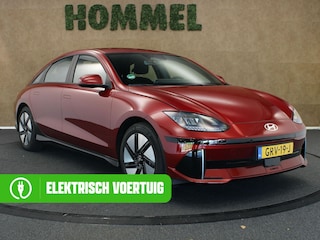 Hyundai Ioniq 6 Style 53 kWh SOH 99.3%! - ORIGINEEL NEDERLANDSE AUTO - 350KM ACTIERADIUS  - ELEKTRISCHE ACHTERKLEP - APPLE CARPLAY/ANDROID AUTO - NAVIGATIE FULL-MAP - ADAPTIEVE CRUISE CONTROL - KEYLESS ENTRY/START - PARKEERSENSOREN VOOR EN ACHTER - LICHTMETALEN VELGEN 18" INCH
