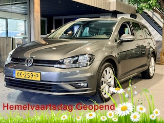 Volkswagen Golf Variant 1.0 TSI Highline Navigatie | Stoelverwarming | Massage stoelen | Carplay/Android | Cruise control