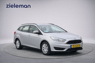 Ford Focus Wagon 1.0 Trend - Airco, Trekhaak