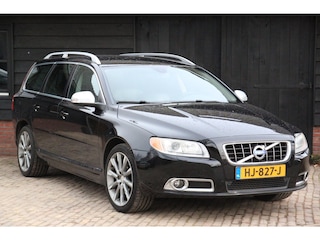 Volvo V70 2.5T Momentum Xenon/Half-Leer/Stoelverwarming/parkeersensor/Apk 01-2027