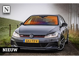 Volkswagen Golf 2.0 TSI GTI TCR