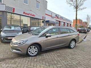 Opel Astra SPORTS TOURER 1.0 ONLINE EDITION / Camera /