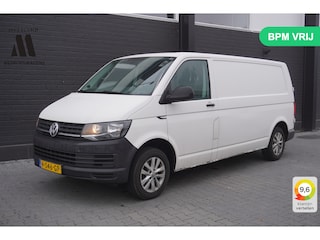 Volkswagen Transporter 2.0 TDI L2 - Airco - Navi - PDC - Trekhaak - € 8.950,- Excl.