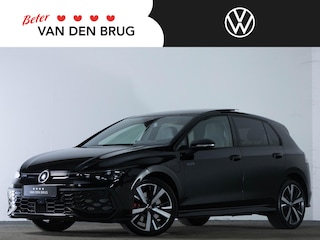 Volkswagen Golf GTE 1.5 eHybrid 272 PK | LED Matrix IQ | Panoramadak | DCC | Leder | Trekhaak | Side Assist | Head-Up |