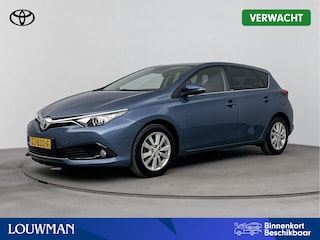 Toyota Auris 1.2T Dynamic | NL dealeronderhouden | 1300 kg geremd trekgewicht |
