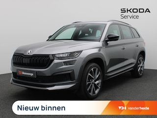 Skoda Kodiaq 1.5 TSI Sportline Business 150PK DSG Trekhaak, 20" LM Velgen, Navi, Keyless, Stoelverwarming, Memorystoel, Achteruitrijcamera
