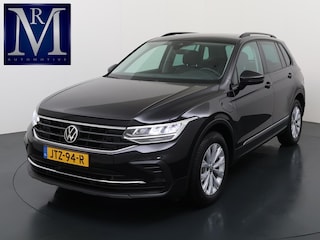 Volkswagen Tiguan 1.4 TSI eHybrid PHEV| ELEK. ACHTERKLEP| DIGITAL DASH| ADAPTIVE CRUISE| RIJKLAAR INCL. 12 MND BOVAG GARANTIE