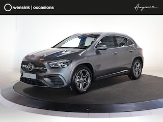 Mercedes-Benz GLA 180 Business Solution AMG | Panoramaschuifdak | Premium Plus | head-up display | Trekhaak