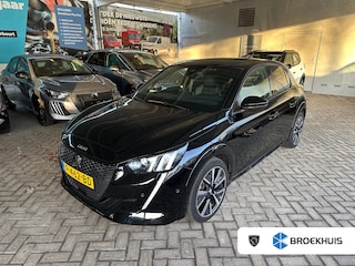 Peugeot 208 1.2 PureTech GT | Achterbank in delen neerklapbaar | Achteruitrijcamera | Airco (automatisch)