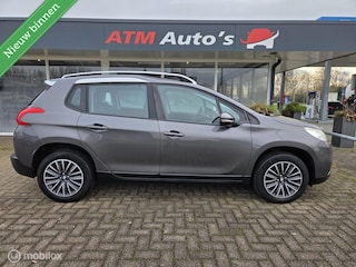 Peugeot 2008 1.2 PureTech Allure Navi PDC Cruise Panorama