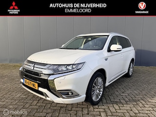 Mitsubishi Outlander 2.4 PHEV Intense trekhaak carplay