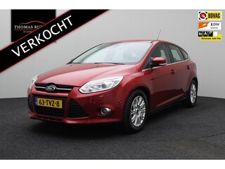 Ford Focus 1.0 EcoBoost Lease Titanium 2012 | Airco | Cruise Control | Parkeersensoren | Boekjes | Lichtmetalen Velgen | Stuurwiel Bediening | Climate Control | Park Assist | Regensensor
