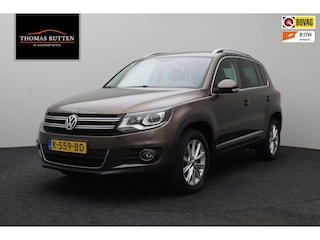Volkswagen Tiguan 1.4 TSI Comfort&Design 4Motion 2012 | Trekhaak | Airco | Stoelverwarming | Cruise Control | Panoramadak | Boekjes | 2 Sleutels