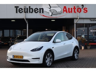 Tesla Model Y Long Range AWD 75 kWh SOH 88,7%, Panoramadak, Autopilot computer 3.0, 360 Camera, Trekhaak, Warmtepomp