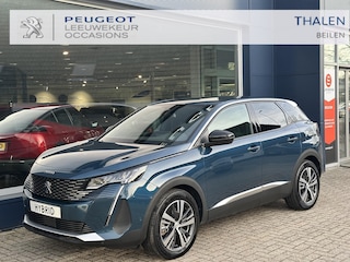 Peugeot 3008 1.6 HYbrid 180 PK Allure Pack Business | Plug In Hybride | Slechts 22.250 KM | Navigatie | LED Verlichting | Camera | Parkeersensoren V+A | Digitaal Dashboard | Keyless Entry | Dode Hoek Detectie |Lichtmetalen Velgen 18 Inch | Climate Control | Adaptieve Cruise Control |