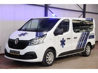 Renault Trafic AMBULANCE VSAV Rettungswagen Krankenwagen