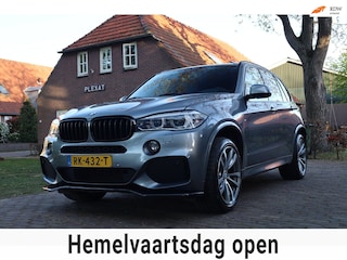 BMW X5 XDrive30d High Executive Aut. | Maxton-design | M-Pakket | Trekhaak | Carbon | Memory | Lijnbaanbegeleiding | 1ste eigenaar