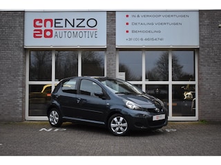 Toyota Aygo 1.0-12V Aspiration Green Navigator 1e eigenaar Airco Elekt pakket 5 deurs lichtmetaal