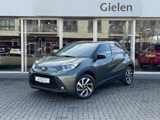 Toyota Aygo 1.0 VVT-i S-CVT Pulse Automaat | December 2024, Stoelverwarming, Bi-Tone, Airco, Privacy Glass, Lichtmetalen velgen, Apple CarPlay/Android Auto