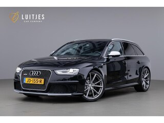 Audi A4 Avant RS4 4.2 V8 450pk quattro I Carbon I Panorama I B&O I Schaalstoelen I Dealer-onderhouden I Collectors-item