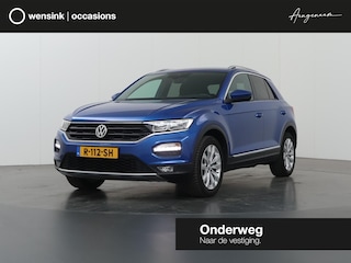Volkswagen T-Roc 1.5 TSI Sport | Navigatie | Stoelverwarming | Parkeercamera | Climate Control | Cruise Control Adaptief |