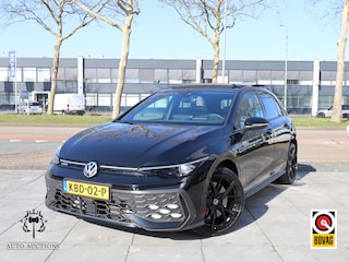 Volkswagen Golf GTE 1.5 eHybrid 272PK | Panodak | Head-up | Keyless | Camera | IQ Light Matrix | Stoel&Stuurverwarming | Alarm |