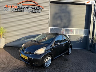 Toyota Aygo 1.0-12V Cool AIrco*5-Deurs!!