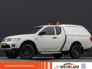 Mitsubishi L200 2.5 DI-D Club Cab Invite