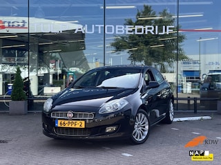Fiat Bravo 1.4 MultiAir Business Clima Cruise All season banden NAP