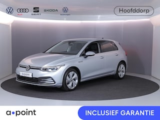 Volkswagen Golf 1.5 eTSI Style 130 PK DSG (Automaat) | Navigatie | Stoel- en stuurverwarming | keyless entry | Parkeer camera |
