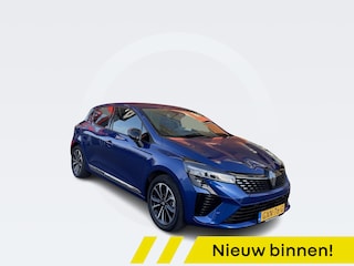 Renault Clio 1.6 E-Tech Full Hybrid 145 techno / Pack City Premium / Pack winter / Pack navigation techno / Pack Driving & safety / Trekhaak