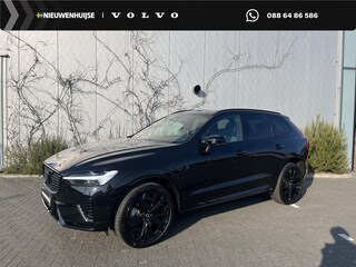 Volvo XC60 T6 Plug-in Hybrid AWD Plus Black Edition | Adaptieve Cruise Control | Trekhaak | Panoramadak | 360° Parkeercamera | Harman Kardon Audio | Stoel-/Stuur-/Voorruitverwarming | Dodehoek Detectie | Elektrische Verstelbare Stoelen + Geheugen |