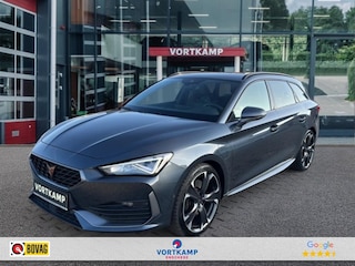 Cupra Leon 1.4 TSI DSG VZ E-HYBRID TREKHAAK/CAMERA/ACC/ELEKKLEP/STOEL+STUURVERW