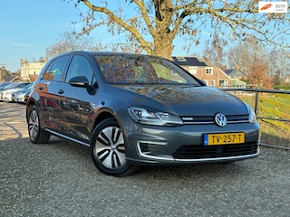 Volkswagen Golf | Keyless + Camera + Navi Nu € 7.975,-!!!