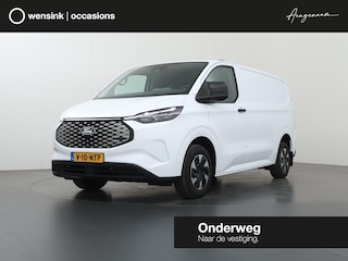 Ford Transit Custom 320 | L1 H1 | TREND | 65 kWh | 328 KM RANGE | CLIMATE CONTROL | CARPLAY / ANDROID AUTO | STOELVERWARMING | SPIEGEL VERWARMING | ACHTERUITRIJCAMERA | VOORRUITVERWARMING | LAADRUIMTE PAKKET | VOORBEREIDING 2300 KG TREKHAAK