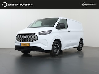 Ford Transit Custom 320 | L1 H1 | TREND | 65 kWh | 328 KM RANGE | CLIMATE CONTROL | CARPLAY / ANDROID AUTO | STOELVERWARMING | SPIEGEL VERWARMING | ACHTERUITRIJCAMERA | VOORRUITVERWARMING | LAADRUIMTE PAKKET | VOORBEREIDING 2300 KG TREKHAAK