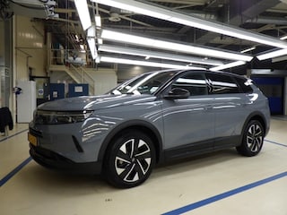 Opel Grandland 1.2 Turbo Hybrid GS 145pk | Technologie Pakket | 360 Camera | HeadUp-Display | Dodehoek-Detectie | Adaptive Cruise | Comfortstoelen | LED-Matrix | !!