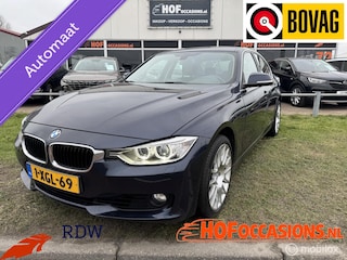 BMW 320i Executive AUTOMAAT/NAVIGATIE/18''LMV