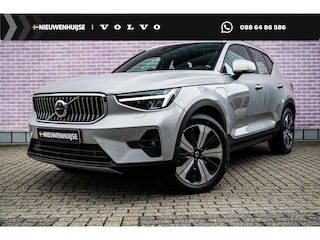 Volvo XC40 Plug-in Hybrid T4 Ultimate Bright | Panoramadak | Cruise control | Stoel- en stuurverwarming | Keyless | Elektrische stoelverstelling | 19" velgen | LED koplampen | Navigatie | Parkeersensoren voor + achter | Achteruitrijcamera | Apple Carplay / Android Auto |