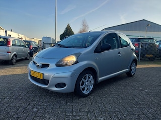 Toyota Aygo 1.0-12V Now !! VOL JAAR APK !!
