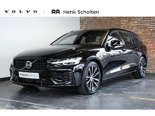 Volvo V60 T6 Plug-in hybrid AWD Plus Dark | Stoelverwarming | 360° parkeercamera | Stoelverwarming | Semi-Electrische wegklapbare trekhaak | Parkeersensoren voor + achter | Google infotainment | Nappa Lederenbekleding