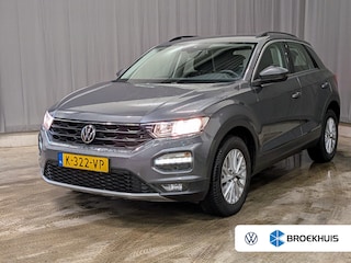 Volkswagen T-Roc 1.0 TSI 110 pk Style | Navigatie | Parkeersensoren | Cruise control adaptief |
